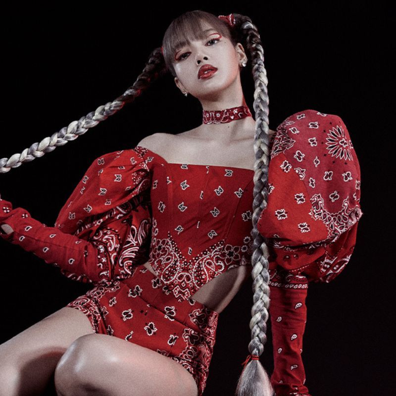 World records of Lisa: Victoria’s Secret Fashion Show performance and more