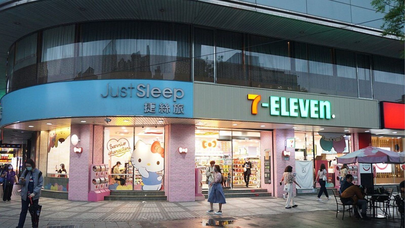 These are the most beautiful 7-Eleven stores across the globe | LSA IND