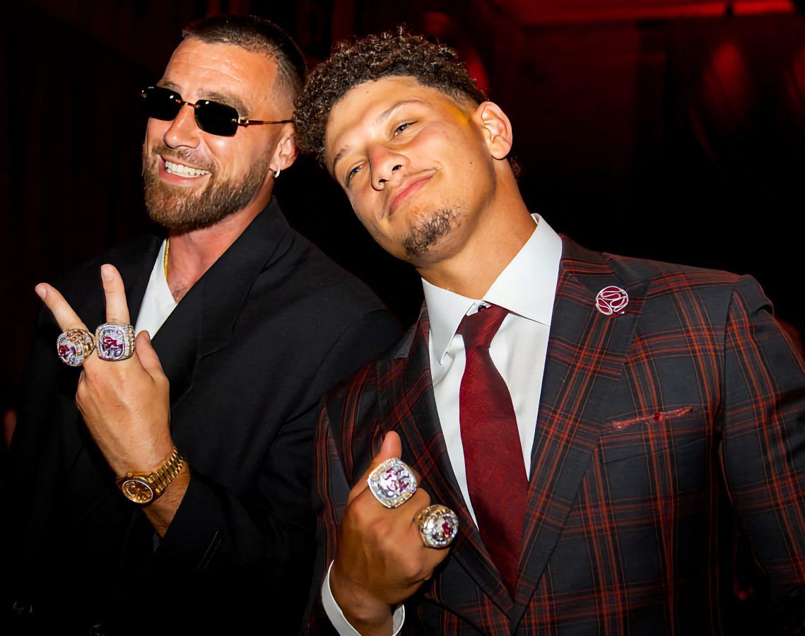Travis Kelce Rhinestone The luxurious watches of Taylor Swift and Travis Kelce | LSA IND