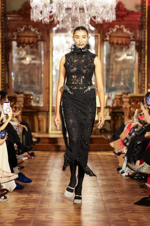 ak-ok-by-anamika-khanna-makes-its-selfridges-london-debut