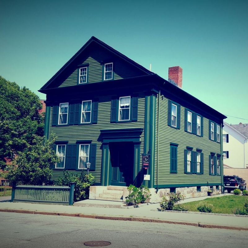 everything-to-know-about-the-lizzie-borden-house