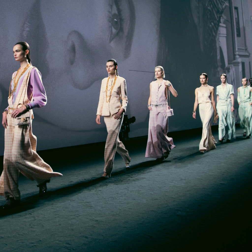 Ever Lasting Love: Chanel Spring/Summer 2023