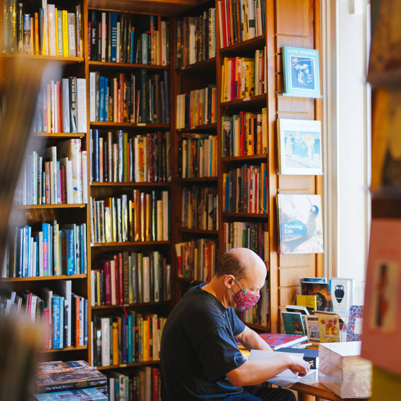 5 ร้านหนังสือ กรุงเทพ รวบรวมหนังสือหายาก ที่นักอ่านไม่ควรพลาด