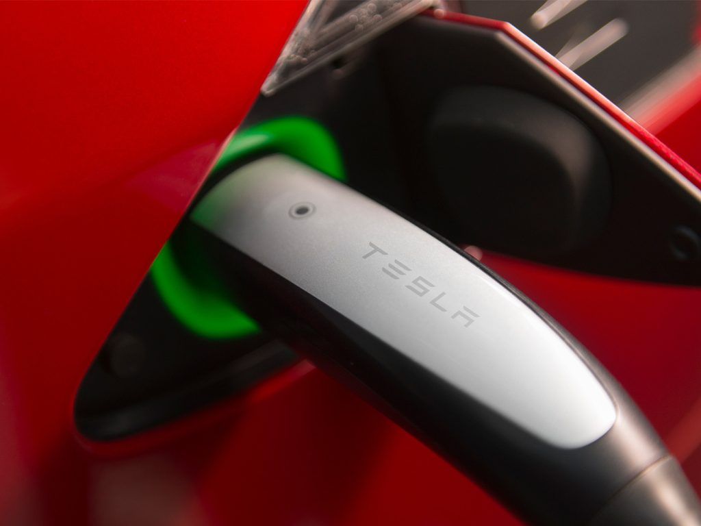 สถานี Supercharger Tesla แห่งแรกในประเทศไทย