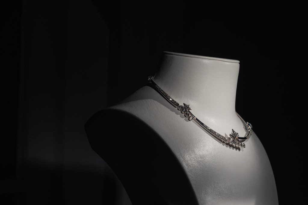 พาท่องอาณาจักรไฮจิวเวลรี Bijoux de Diamants และ 1932 ของ Chanel ความงามที่พาดผ่านกาลเวลา