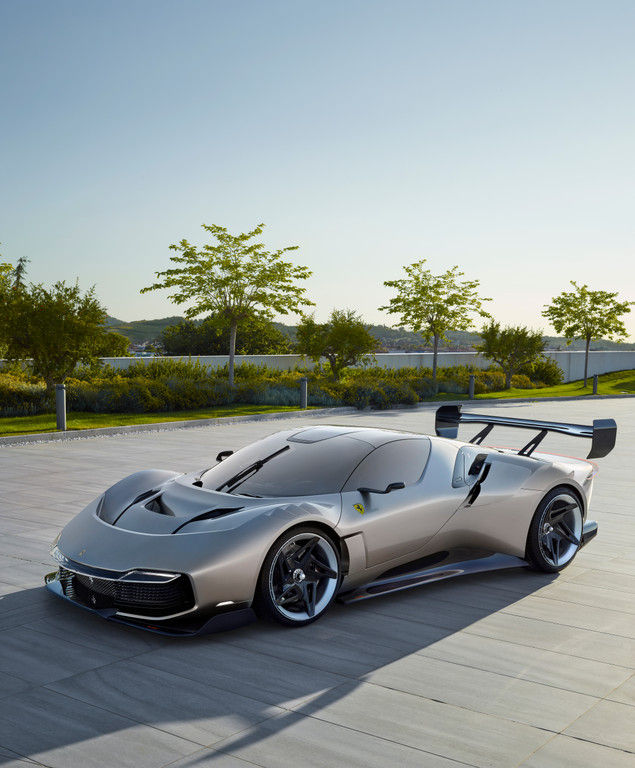 Ferrari KC23 ยนตรกรรมสั่งทำพิเศษคันเดียวในโลก
