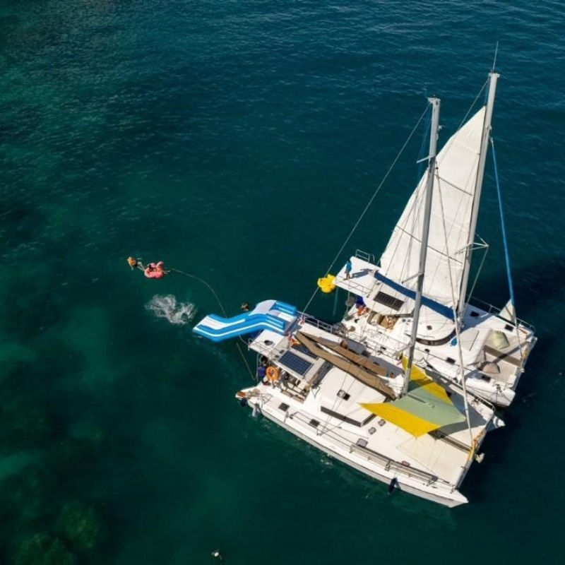 5 เรือยอร์ชและสถานที่สุดโรแมนติก ฉบับ ล่องเรือ แบบ Luxury สำหรับฉลองวัน Honeymoon หรือ Anniversary
