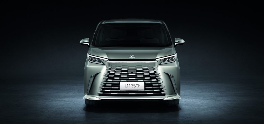 Lexus LM350h ยนตกรรม Luxury Mini Van สุดหรูรุ่นใหม่
