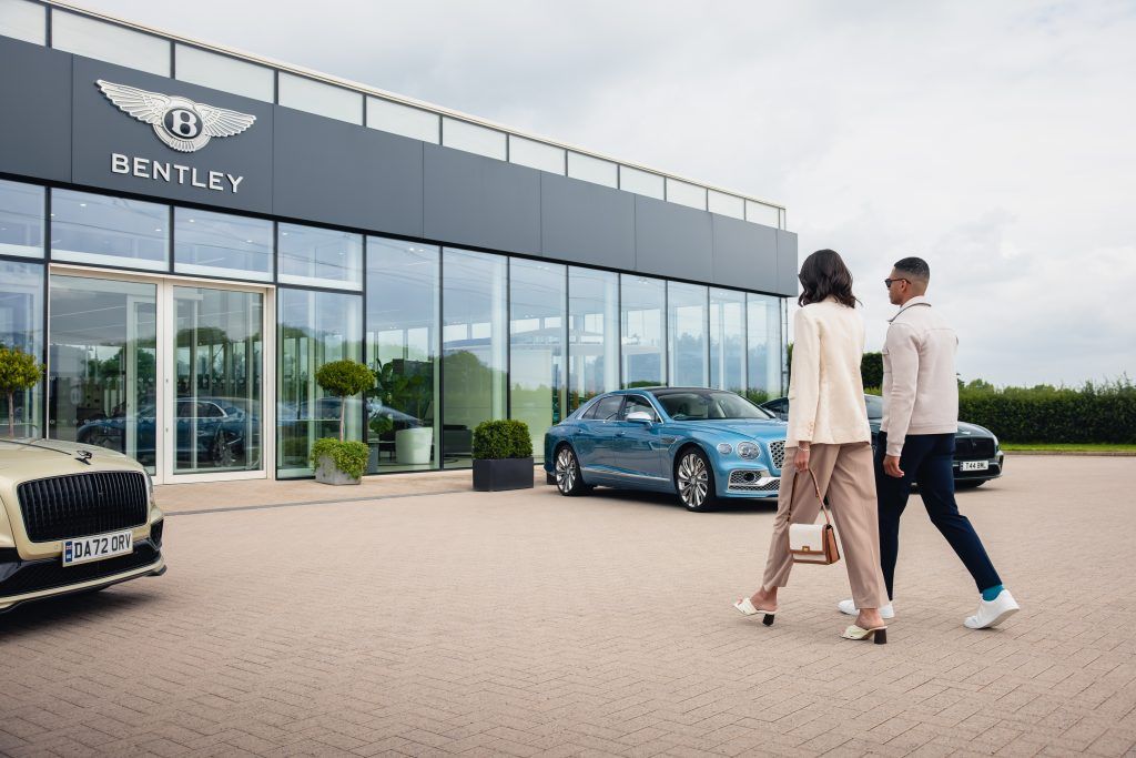 Bentley tour Experience ประสบการณ์พาลูกค้ารังสรรค์และชมโรงงานสุดหรู
