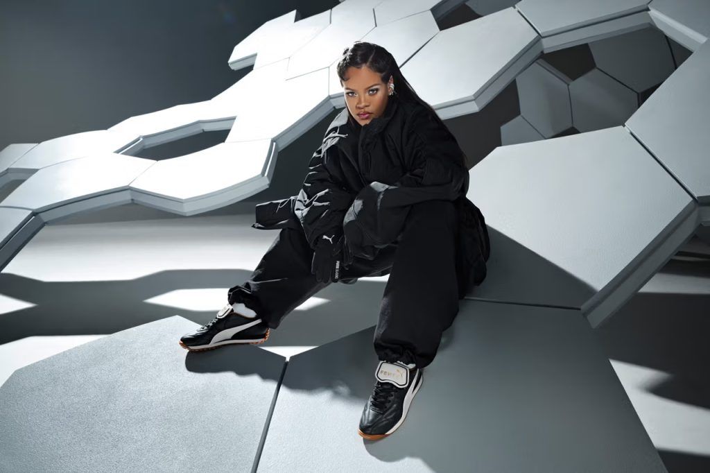 Fenty x PUMA สนีกเกอร์ยูนิเซ็กส์รุ่น Avanti และการคัมแบ็คของ Rihanna