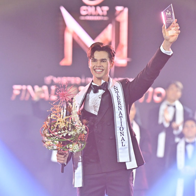 สร้างประวัติศาสตร์มงคาบ้าน! คิมมี่-ธิติสรรค์ กู๊ดเบิร์น “Mister International 2023”