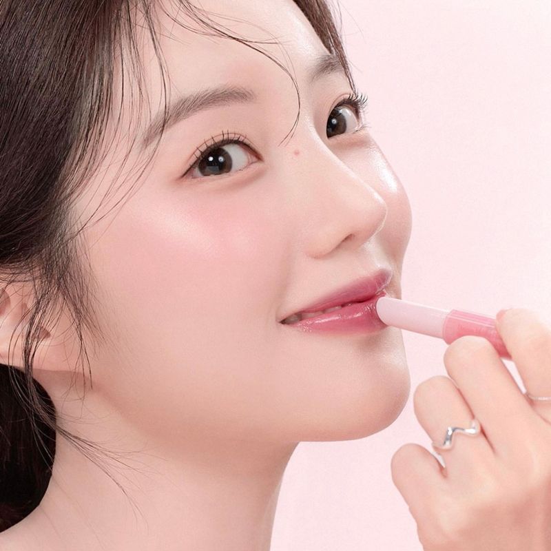 วิธีทา ลิปสติกสไตล์เกาหลี ให้ริมฝีปากดูสวยละมุน น่าจุ๊บ