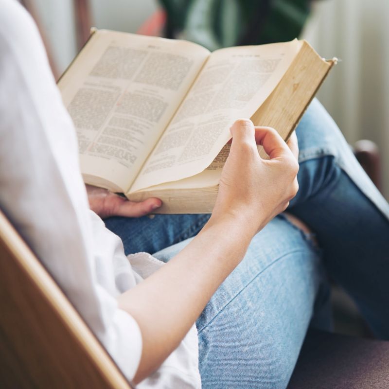 7 หนังสือนิยาย สุดคลาสสิกที่ต้องตามอ่านให้ครบ