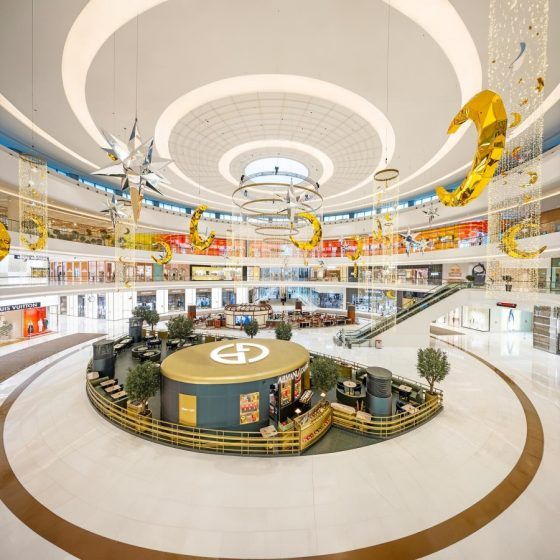 Dubai Mall (Dubai, UAE)