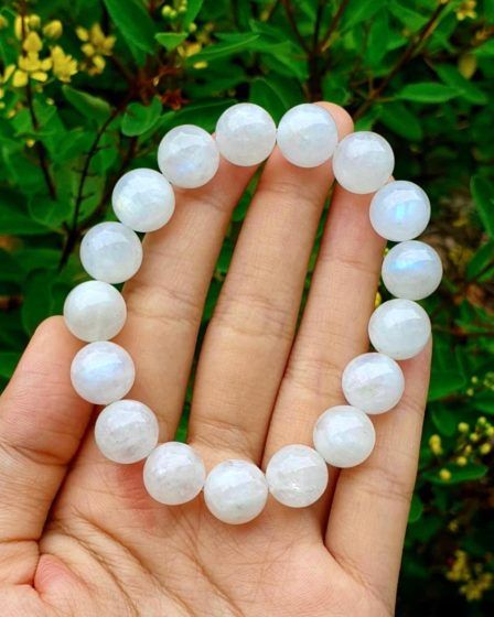 คริสตัลหินมูนสโตน