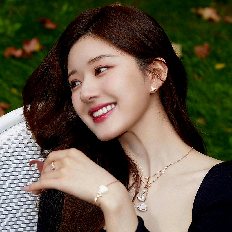 รู้จัก จ้าวลู่ซือ และ 8 ผลงานของซุปตาร์สาวสวยแดนมังกร โกลบอลแบรนด์แอมบาสเดอร์ระดับโลก