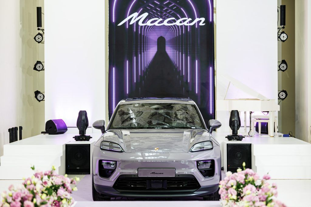 Porsche Macan 4 Electric รถเอสยูวีไฟฟ้าพรีเมียมทรงพลังและหรูหราที่สุด