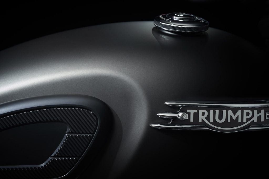 Bonneville Stealth Edition 8 รุ่นพิเศษคัสตอมสีด้วยมือ ในแบบฉบับไม่เหมือนใคร