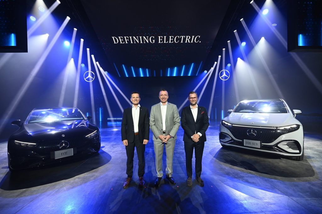 Mercedes-Benz EQE 300 หรูหราวิ่งไกลพร้อมสายลุย Mercedes-EQS 450