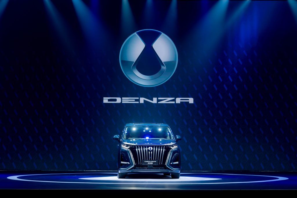 DENZA D9 รถไฟฟ้า MPV หรู จากค่าย BYD