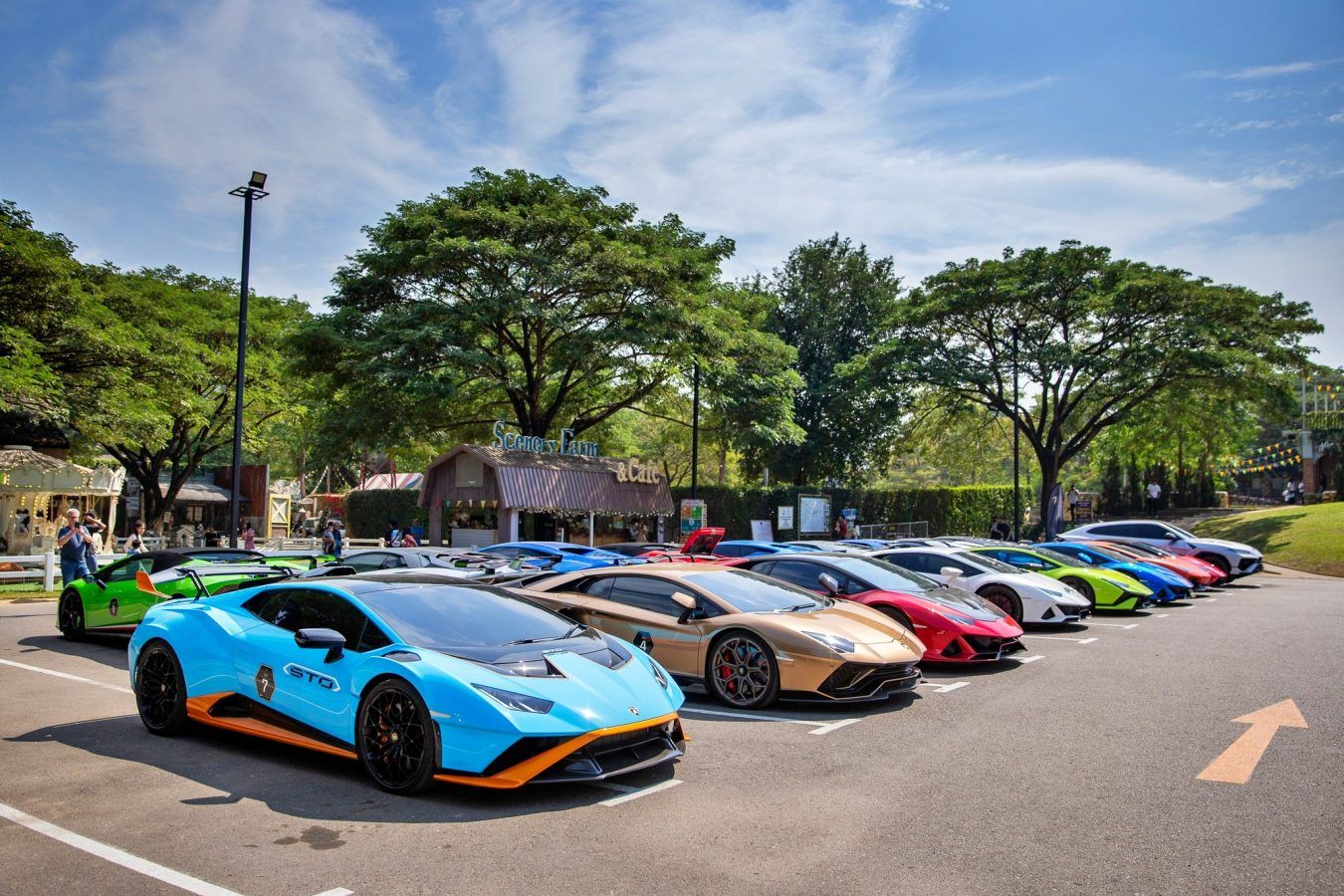 https://images.lifestyleasia.com/wp-content/uploads/sites/8/2025/01/29172227/Lamborghini-1350x900.jpg